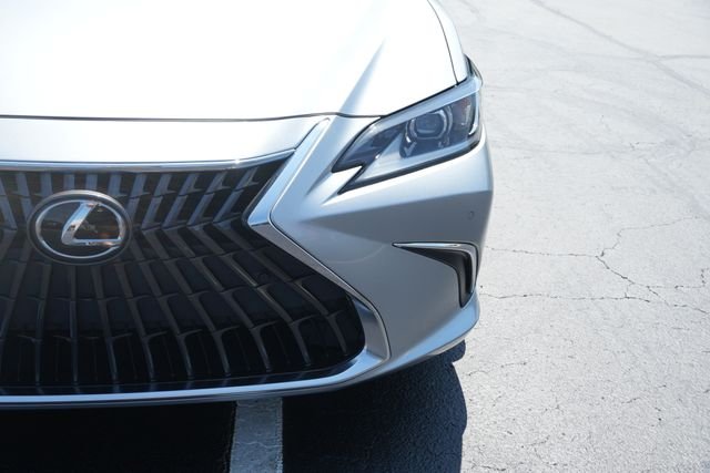 Used 2022 Silver Lexus 350 image 6