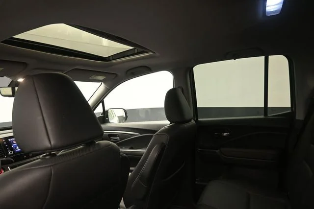 Used 2023 White Honda RTL-E image 19