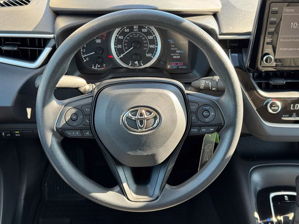 Used 2022  Toyota LE image 20