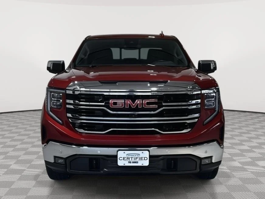Used 2024 Volcanic Red Tintcoat GMC SLT image 8