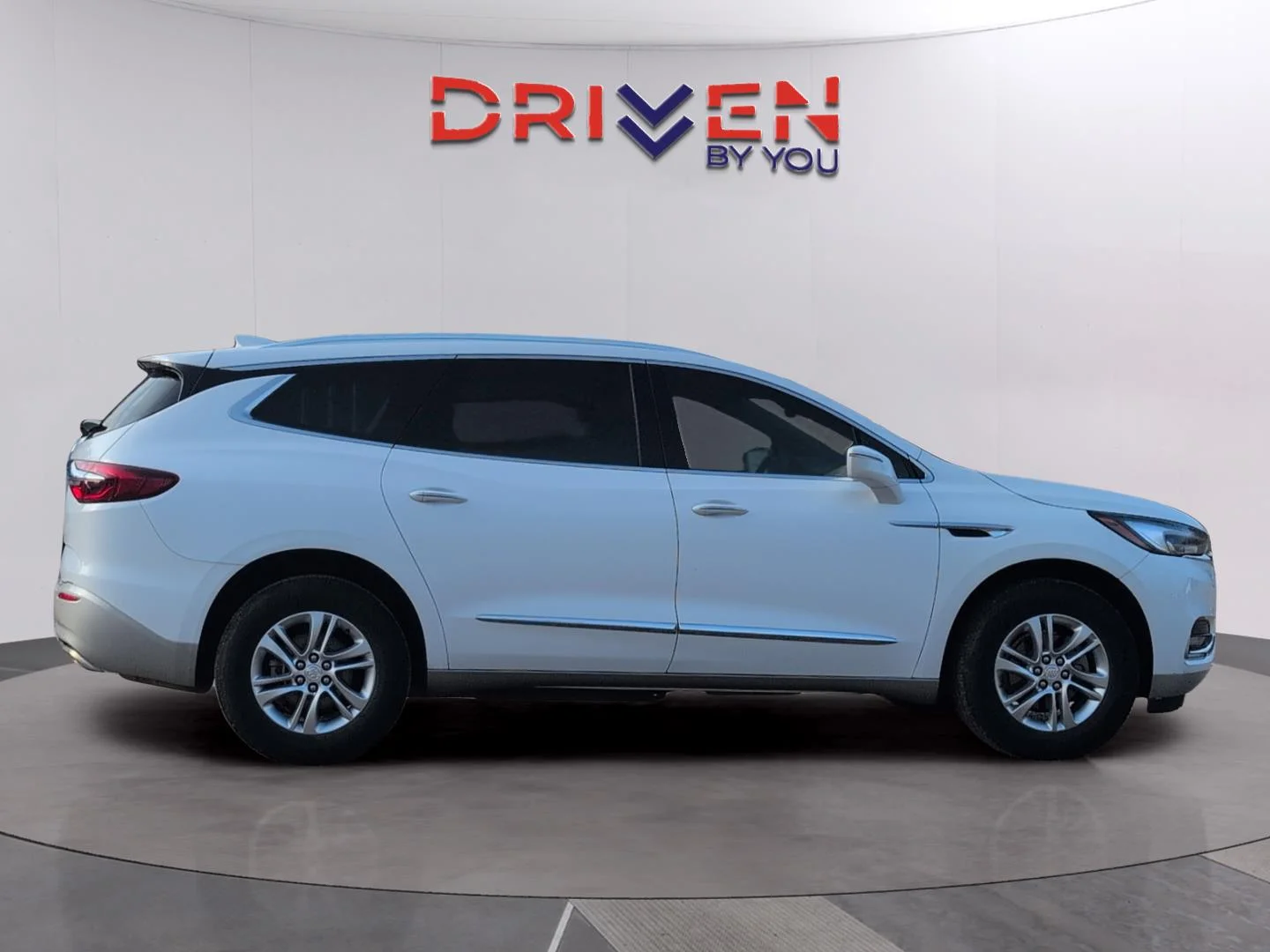 Used 2020 Summit White Buick Essence image 6