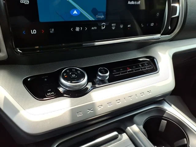 Used 2025 White Ford Active image 27