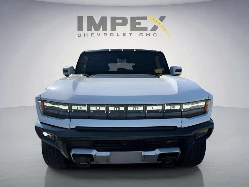 Used 2025 Interstellar White GMC 2X image 6