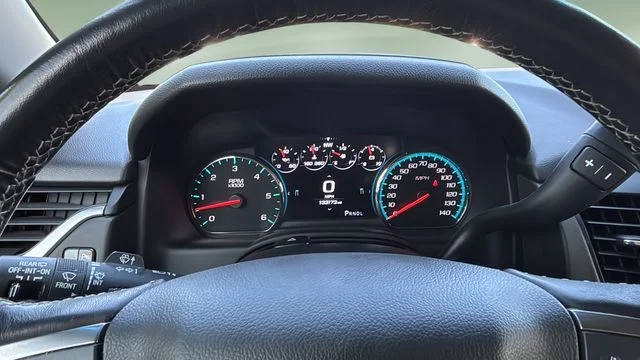 Used 2020 Gray Chevrolet Premier image 15