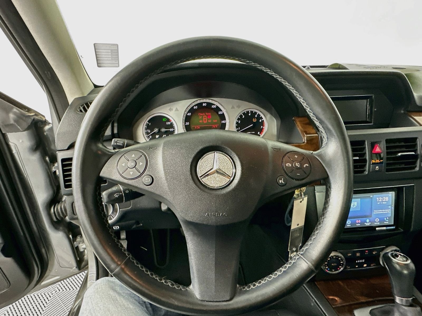 Used 2012 Palladium Silver Metallic Mercedes-Benz GLK 350 image 11