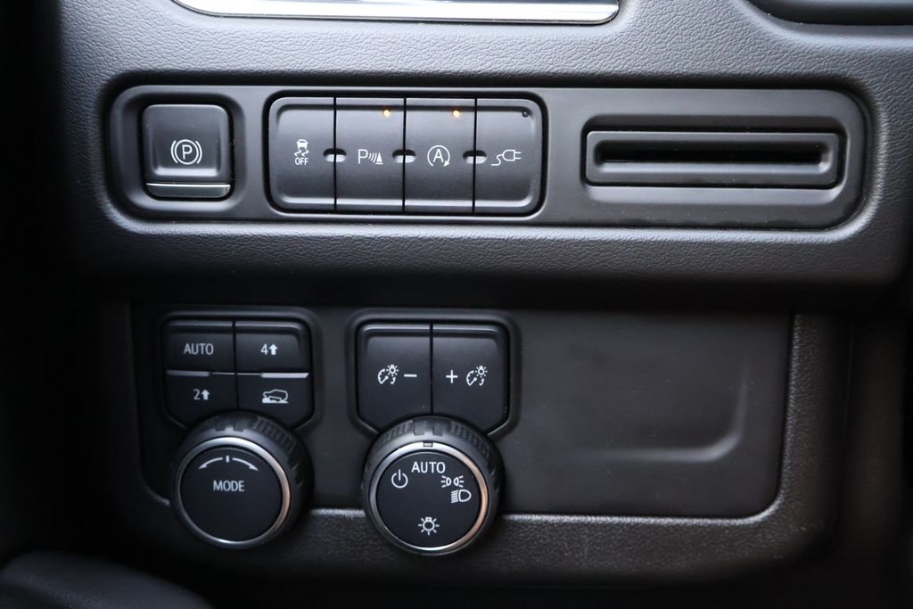 2021 Chevrolet Tahoe LT - Photo 37