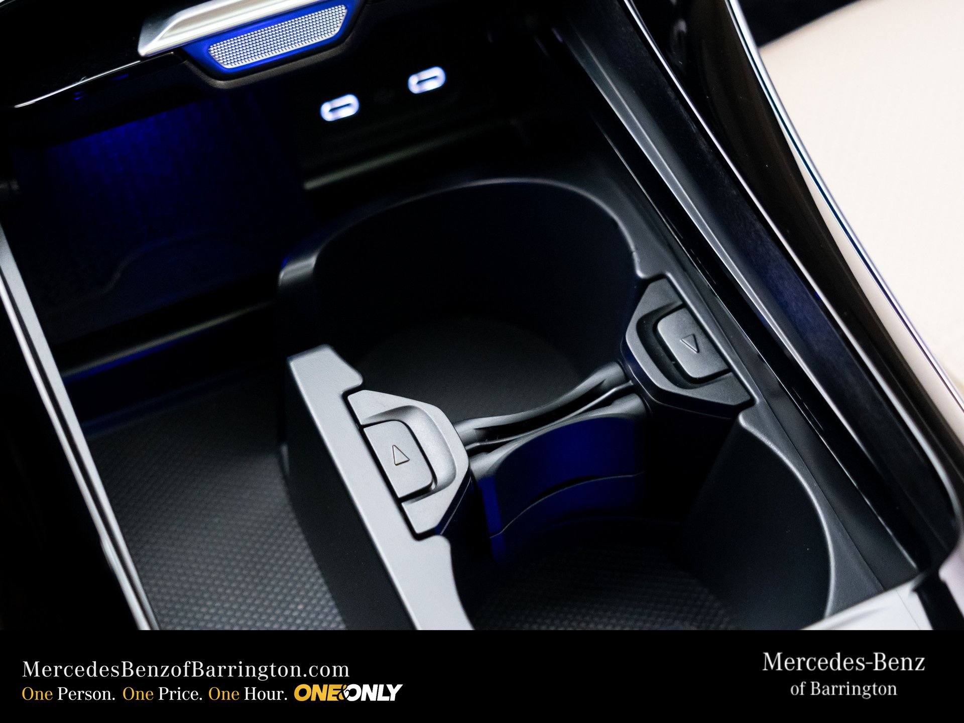New 2026 Polar White Mercedes-Benz C 300 image 31