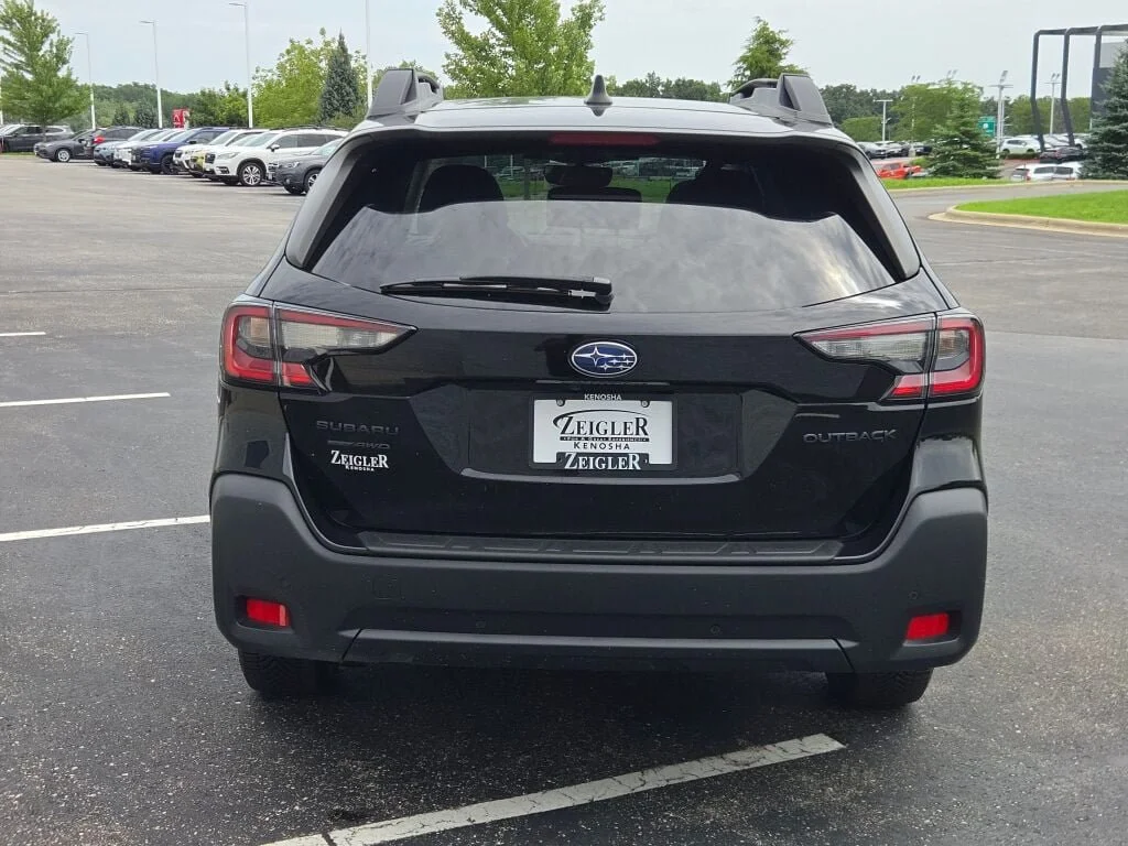 Certified Used 2024 Crystal Black Silica Subaru Onyx Edition image 13