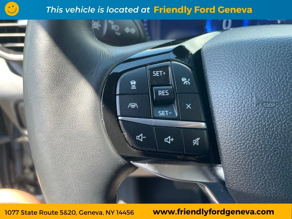 Used 2023 Gray Metallic Ford Platinum image 16