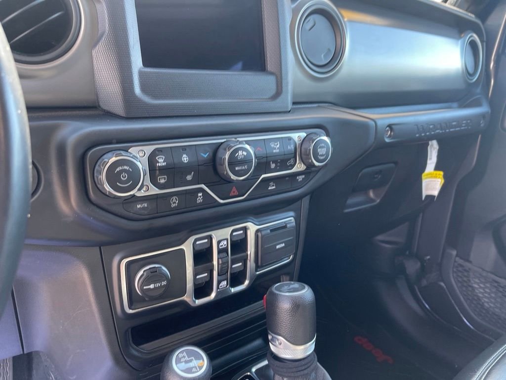 Used 2022 Gray Jeep Unlimited Sport S image 18