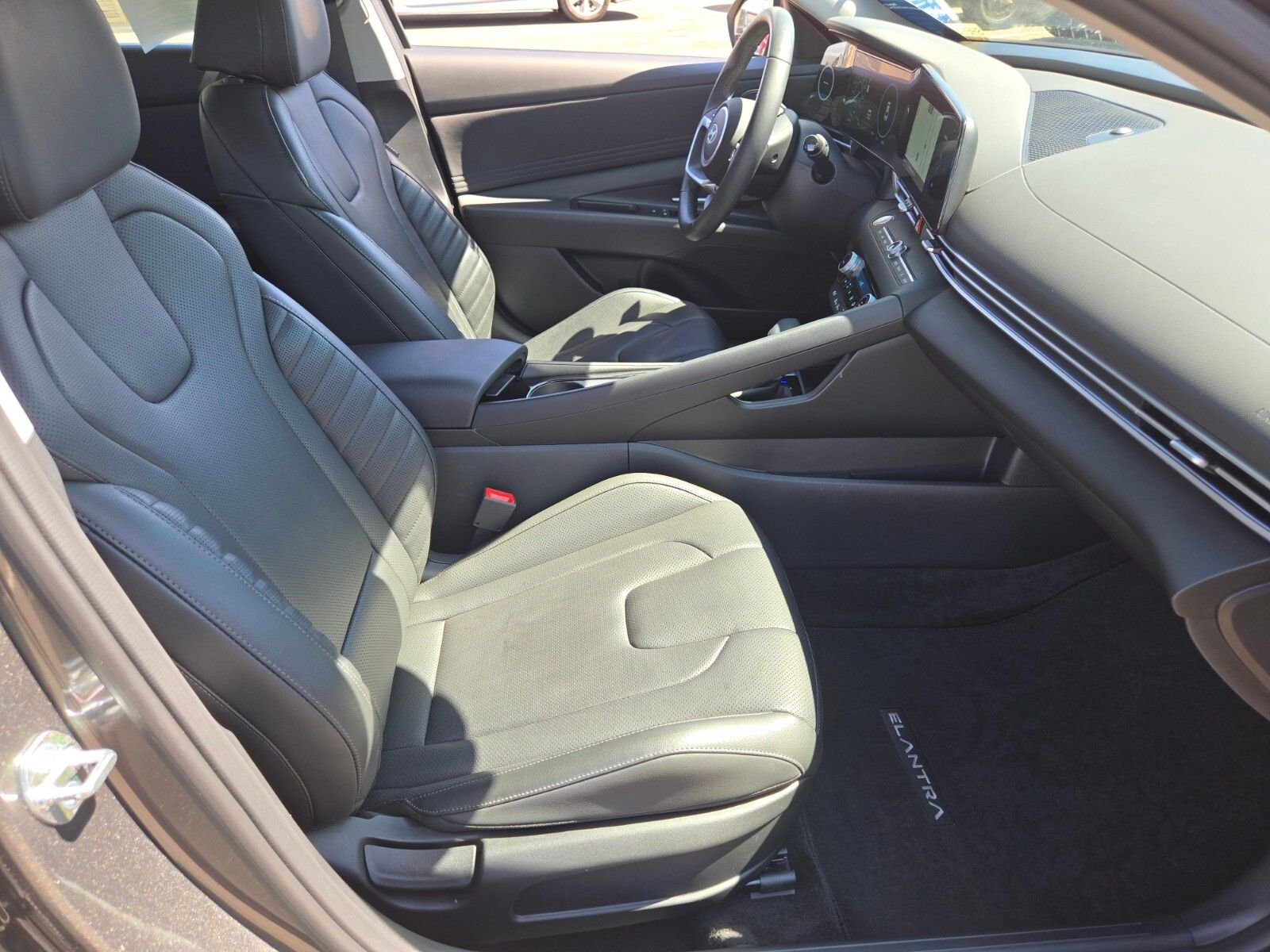 Certified Used 2025 Gray Hyundai Limited image 17