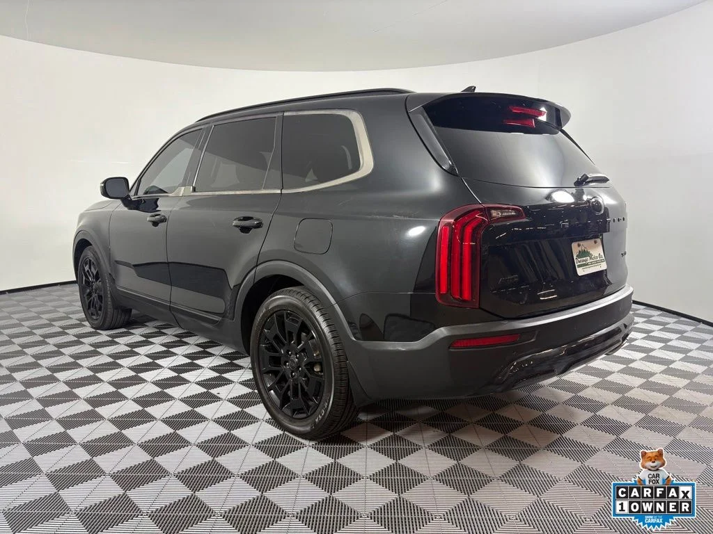 Used 2021 Black Kia SX image 11
