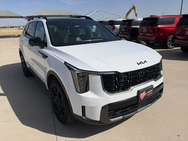 Used 2025 White Kia X-Line SX Prestige image 8