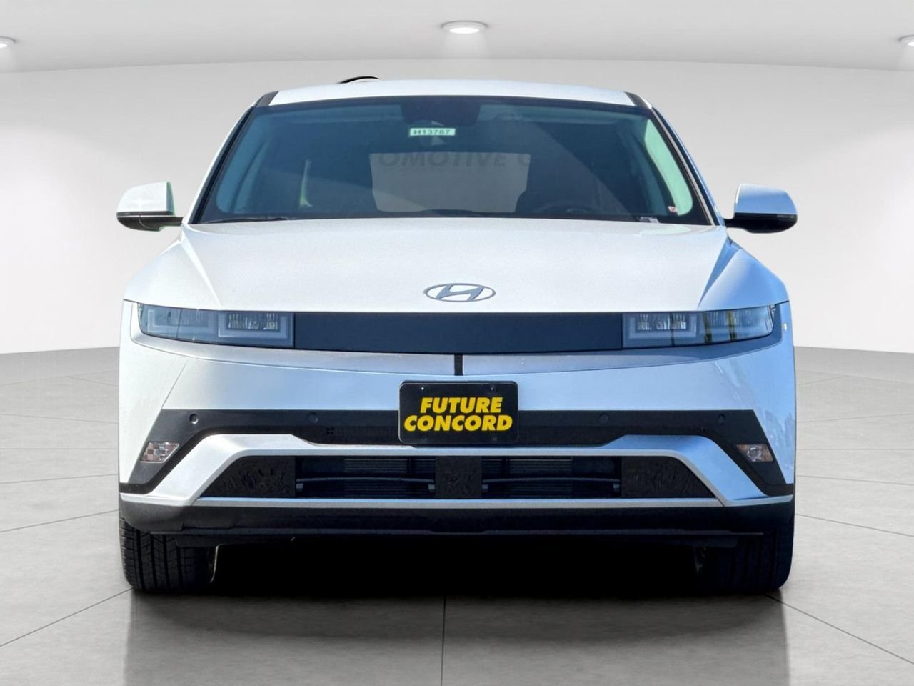 New 2026 White Hyundai SE image 8