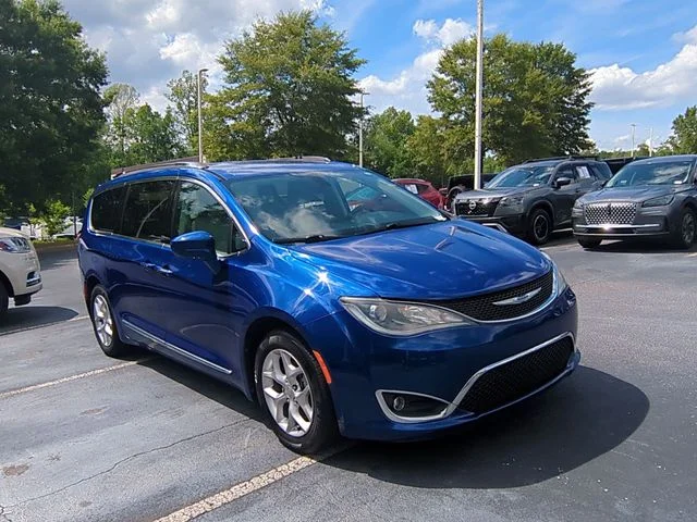 Used 2019 Blue Chrysler Touring L image 7
