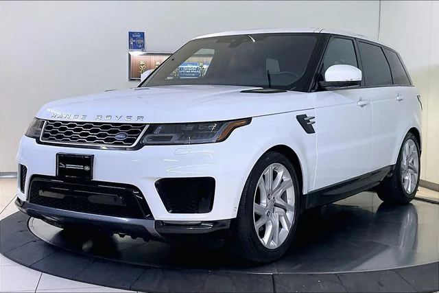 Used 2020 White Land Rover HSE image 1