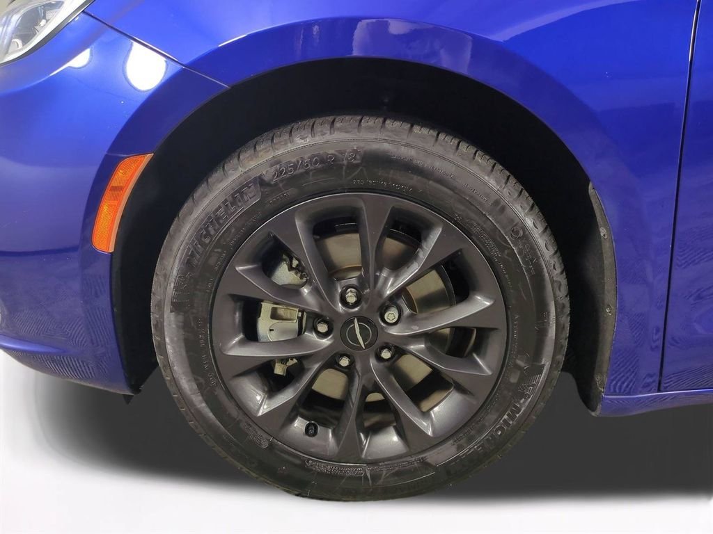 Used 2021 Blue Chrysler Touring L image 11