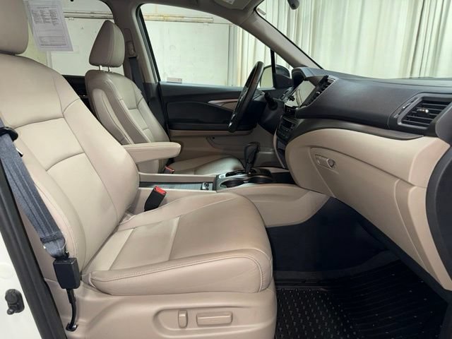 Used 2019 White Honda EX-L image 16