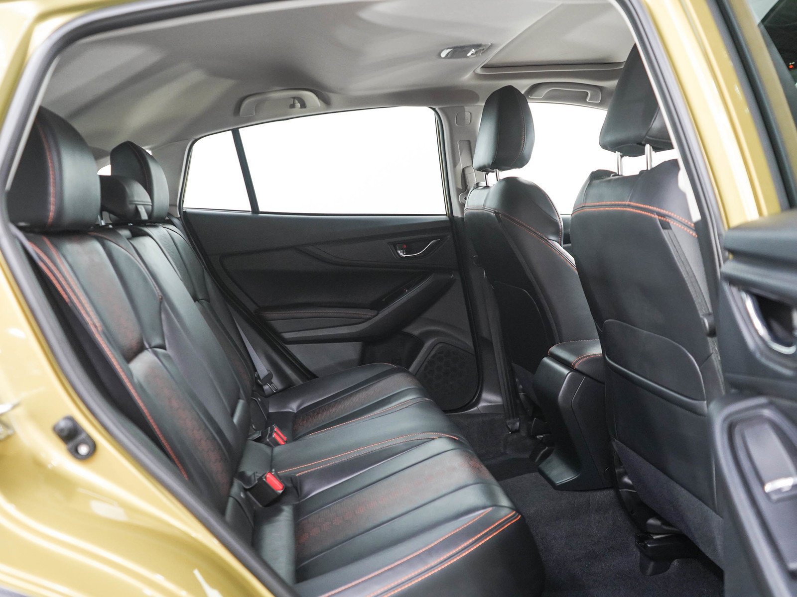 Used 2021 Plasma Yellow Pearl Subaru Limited image 12