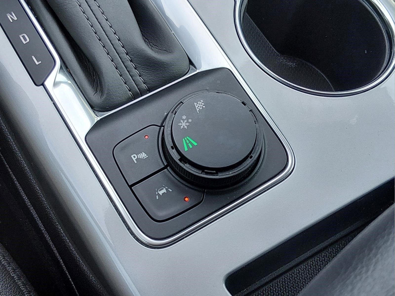 Used 2022 Iron Gray Metallic Chevrolet LT image 27