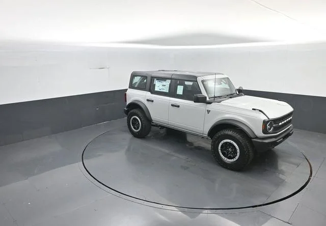 New 2026 Avalanche Gray Ford Base image 21