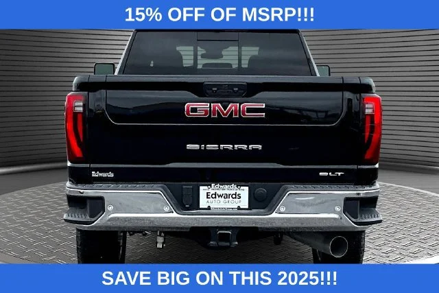 New 2025 Onyx Black GMC SLT image 4