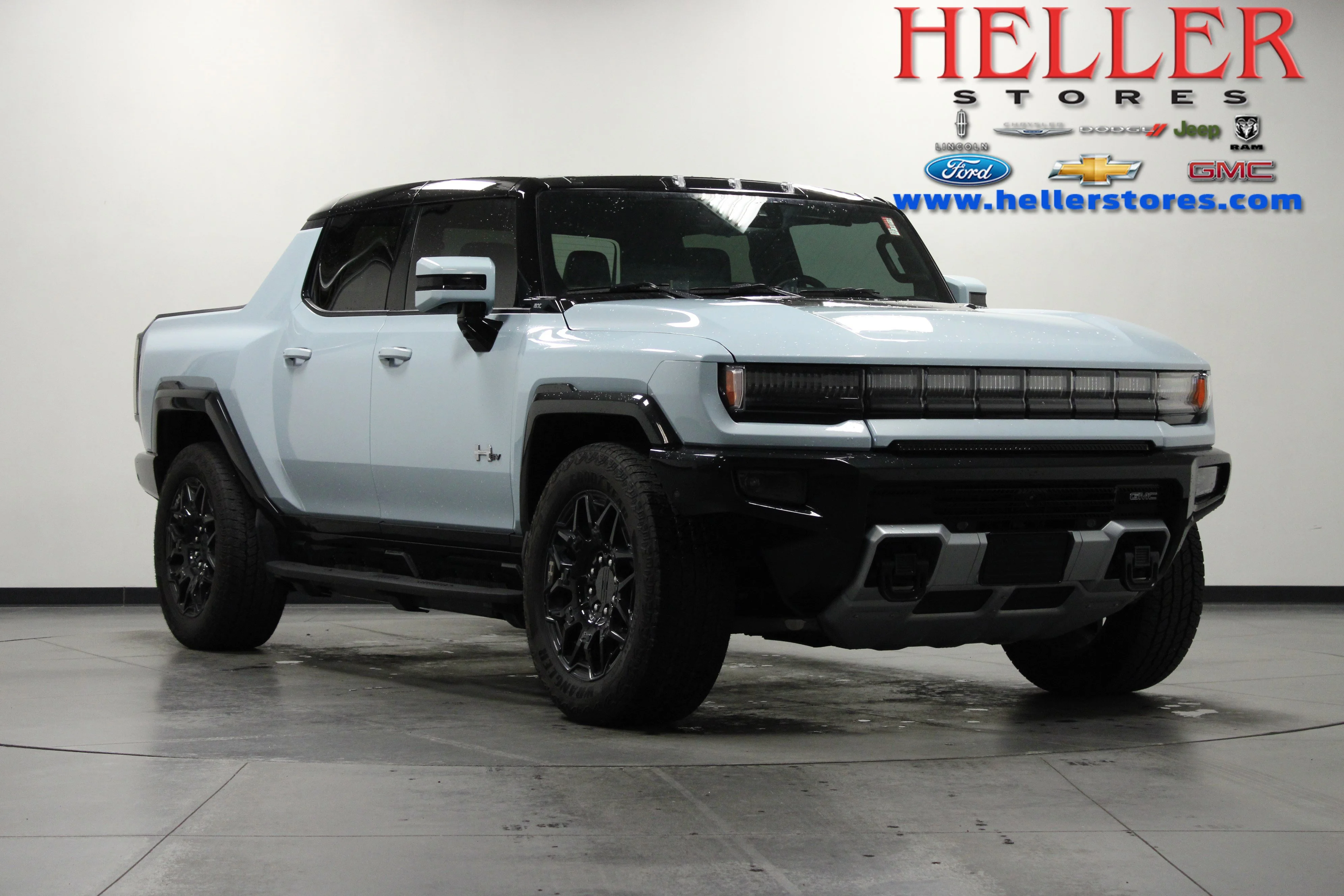 Used 2025 Tide Metallic (No Longer available to order) GMC 2X image 1