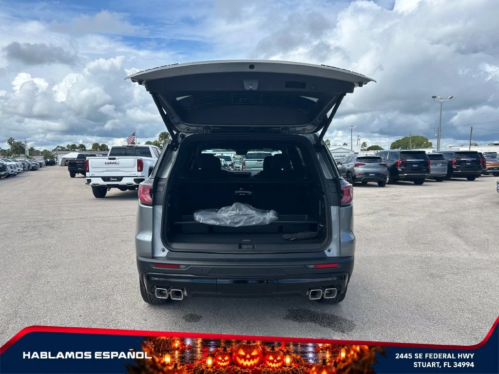 New 2027 Sterling Metallic GMC Elevation image 17