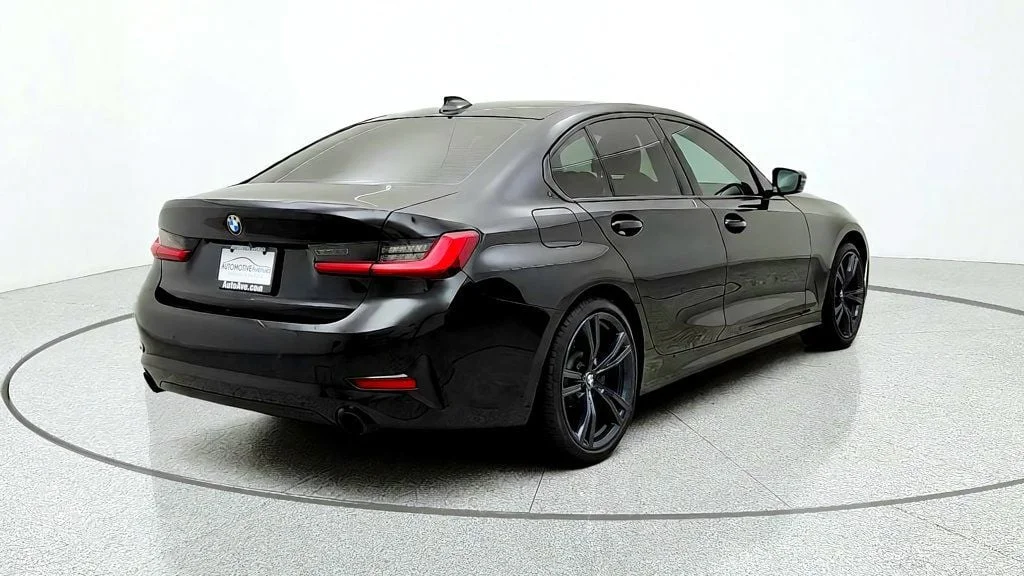 Used 2021 Jet Black BMW 330i xDrive image 5