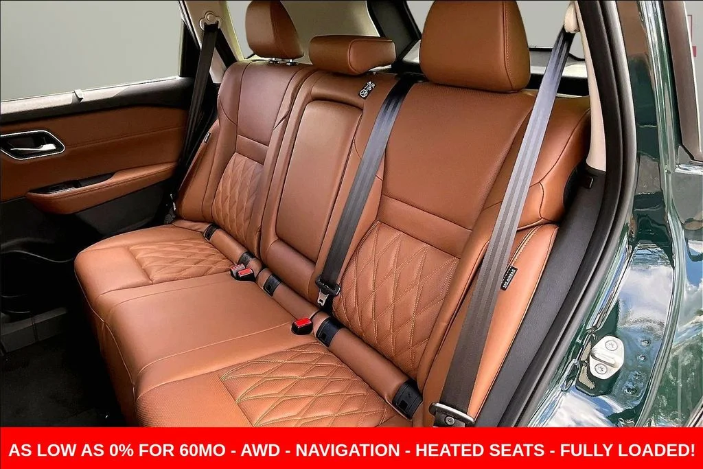 New 2026 Obsidian Green Pearl Nissan Platinum image 27