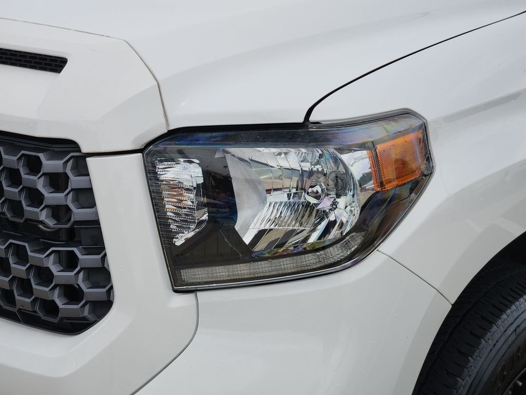 Used 2020 Super White Toyota SR5 image 9