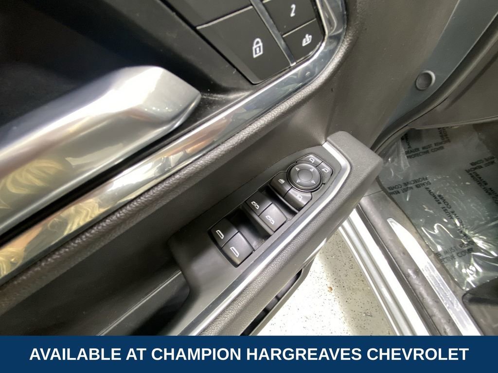 Certified Used 2025 Sterling Metallic GMC SLT image 31