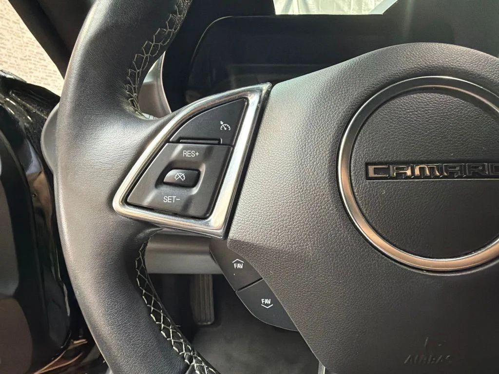 Used 2023 Black Chevrolet 2LT image 17