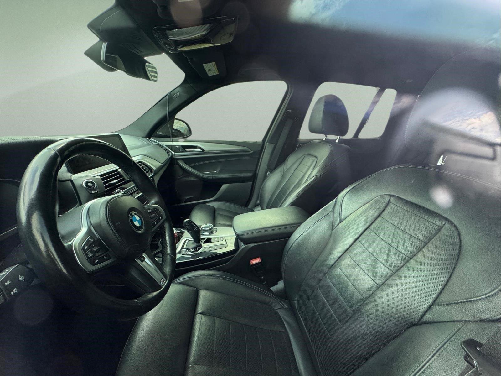 Used 2019 Black Sapphire Metallic BMW M40i image 3