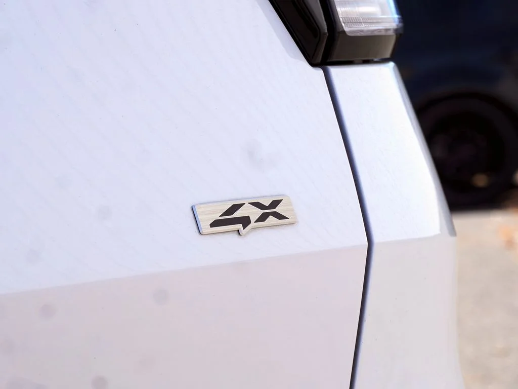 2023 Kia Sportage EX - Photo 12