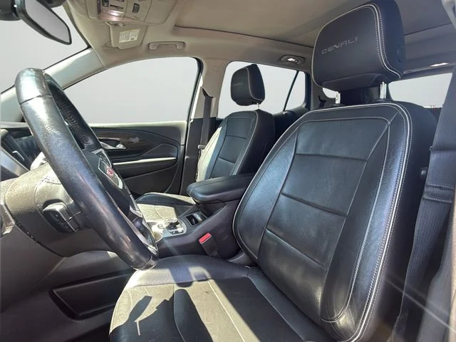 Used 2019 Black GMC Denali image 9