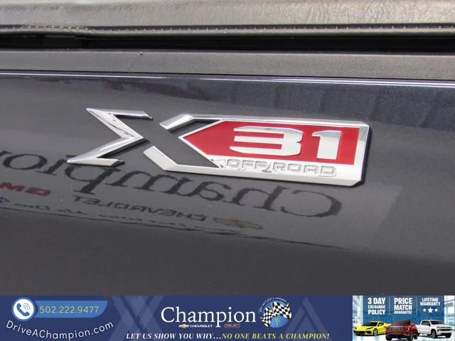 Certified Used 2024 Titanium Rush Metallic GMC SLT image 5