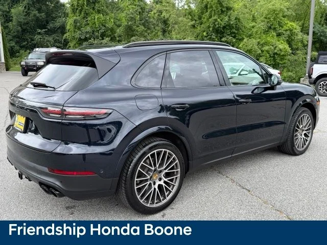 Used 2023 Blue Porsche Platinum Edition image 5