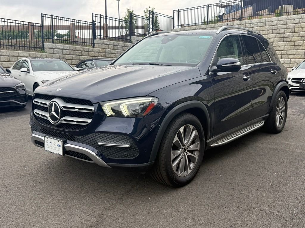 Certified Used 2022 Blue Mercedes-Benz GLE 350 image 3