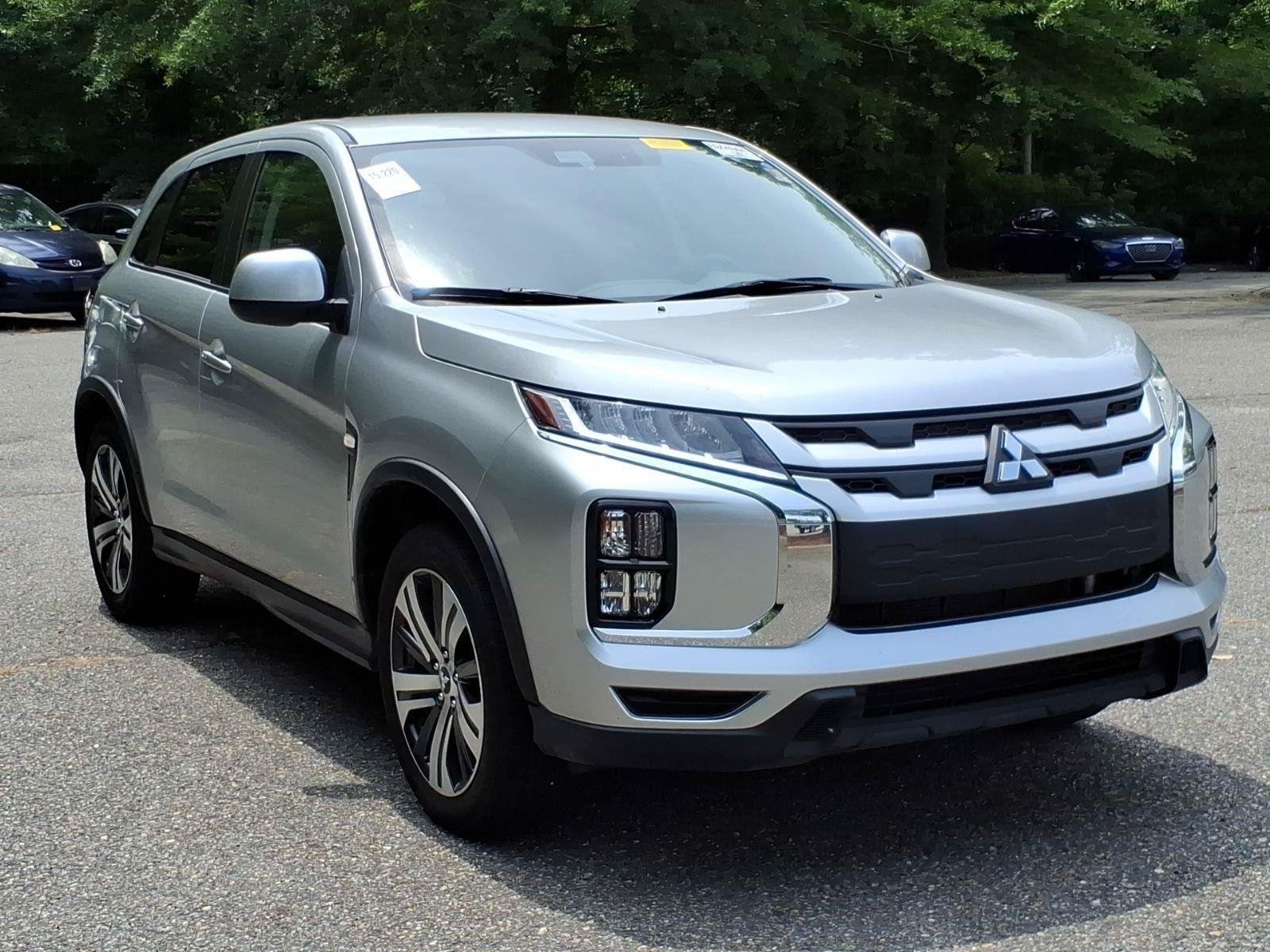 Used 2025  MITSUBISHI  image 6