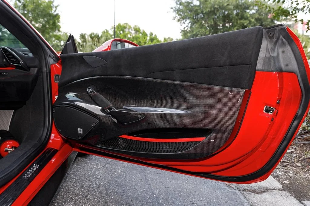 Used 2019 Rosso Corsa Ferrari  image 13