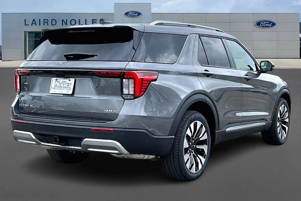 New 2026 Gray Ford Platinum™ image 5