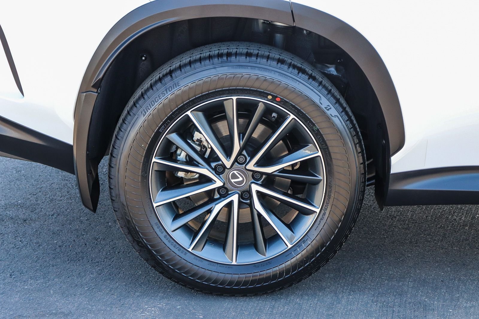 Certified Used 2025 White Lexus 350 Premium image 9