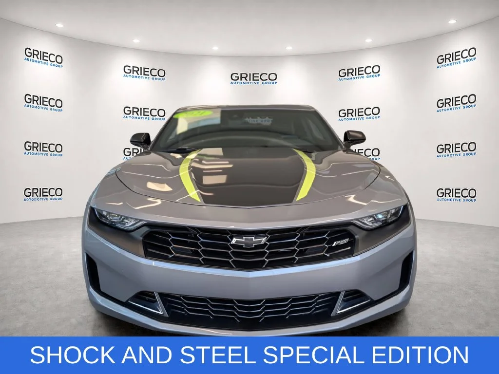 Used 2021 Gray Chevrolet 3LT image 2