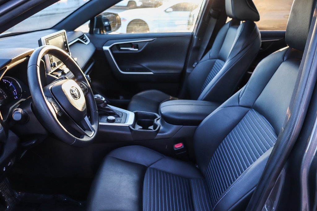 Used 2021 Midnight Black Metallic Toyota XSE image 21