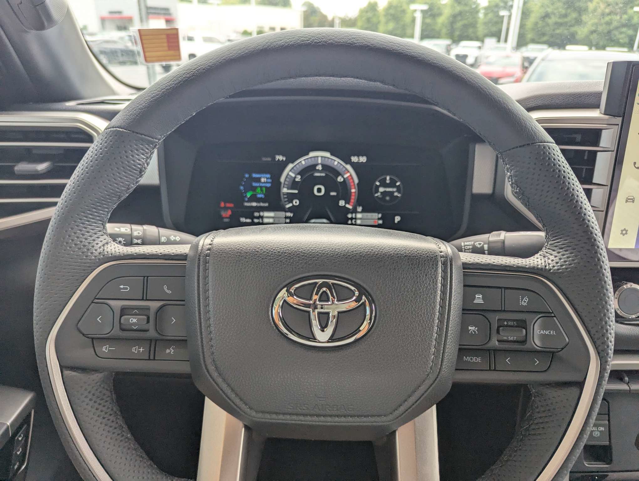 2026 Toyota Tundra Limited - Photo 27