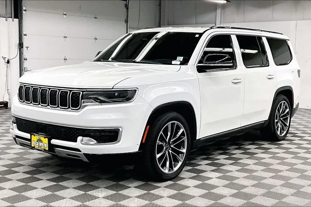 Used 2023 Bright White Clearcoat Jeep Series III image 12