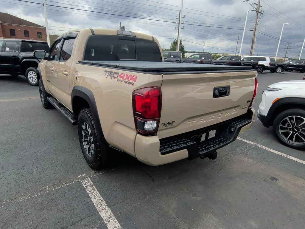 Used 2019  Toyota TRD Off-Road image 6