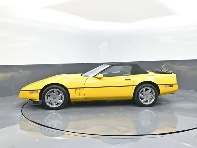 Used 1990 Yellow Chevrolet Base image 4