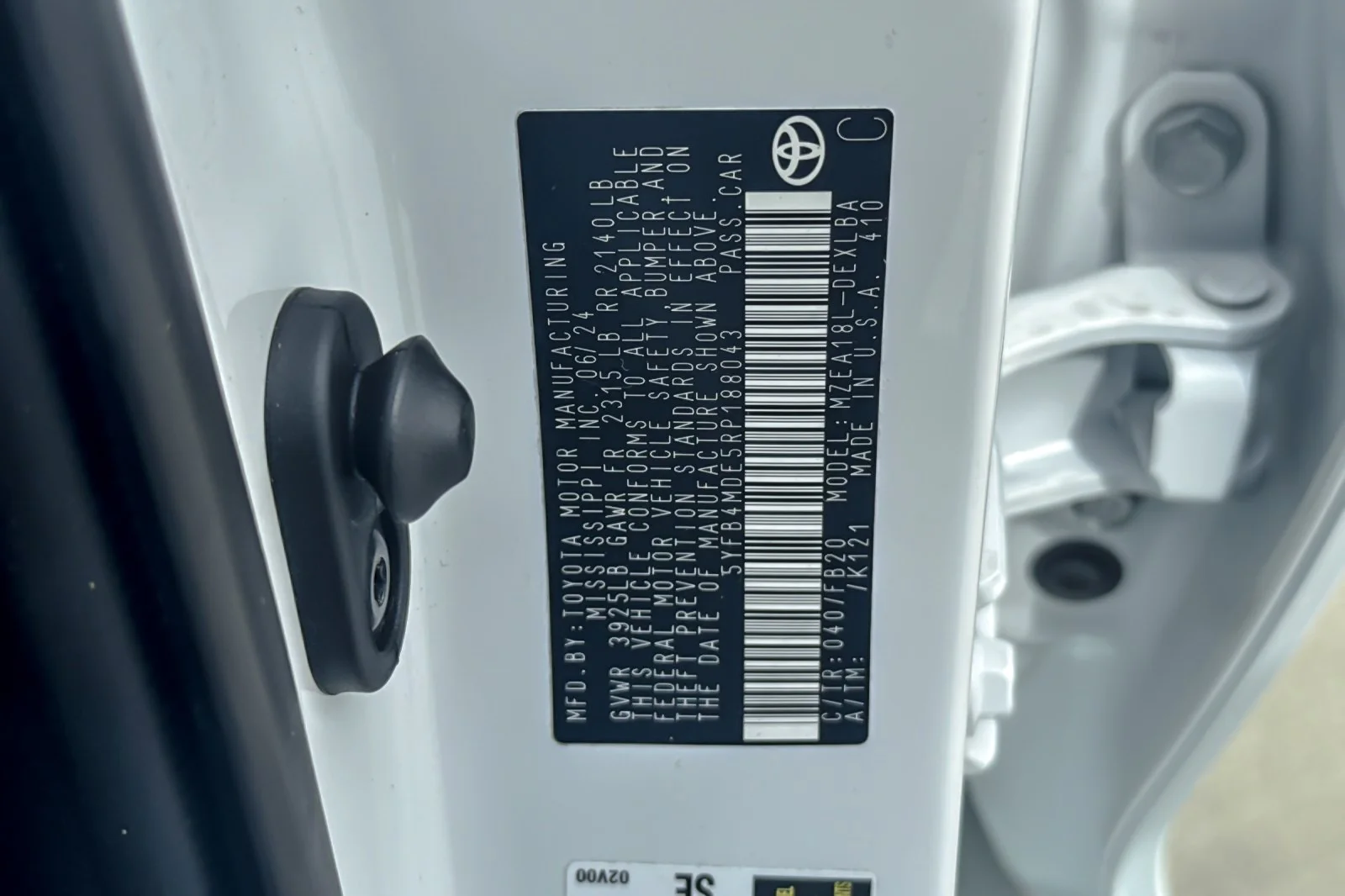 Certified Used 2024 WHITE Toyota LE image 25